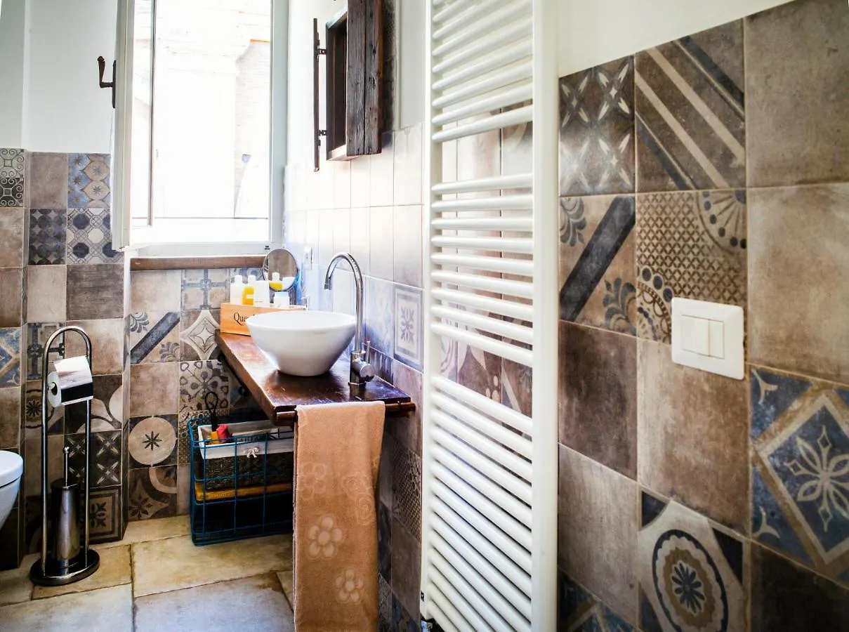 Affittacamere Hotel ManillaHouse Montepulciano Stazione